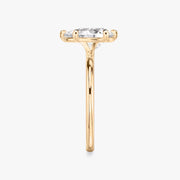 Pear Cut - Plain Band - 6 Prong Classic Ring - 18 K Gold